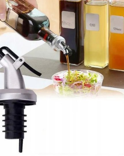 Butelio snapelis – alkoholio, vyno ir aliejaus dozatorius su kamščiu