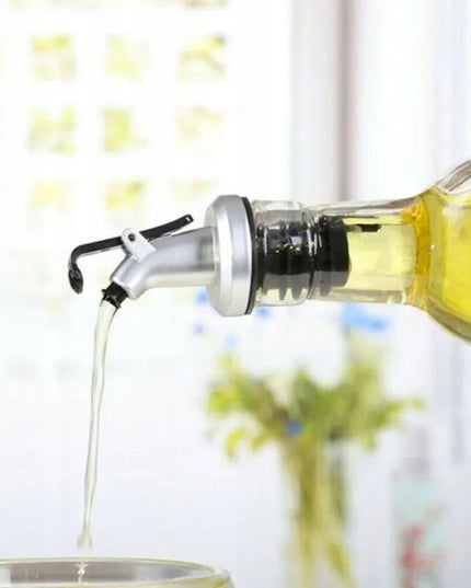 Butelio snapelis – alkoholio, vyno ir aliejaus dozatorius su kamščiu