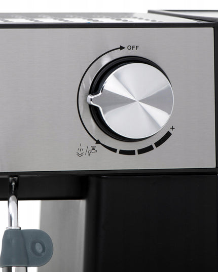 Camry CR 4410 slėginis kavos aparatas 15 bar – espreso ir kapučino paruošimas, 1600 ml talpa, metalinis korpusas