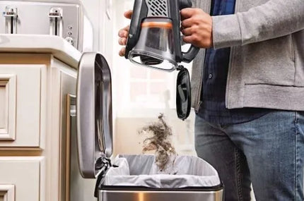 Akumuliatorinis dulkių siurblys BLACK+DECKER Dustbuster 18 V [BHHV520JF-QW], 2,0 Ah