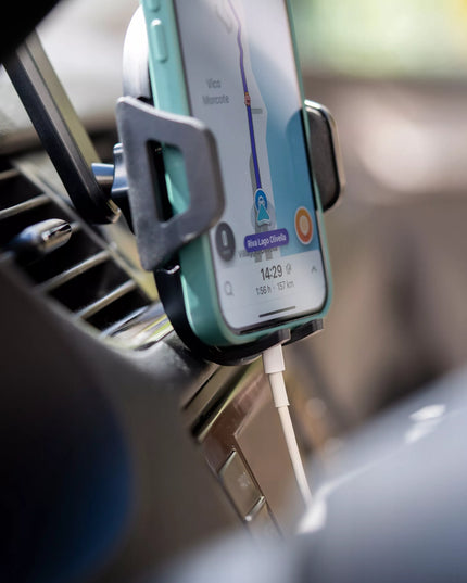 AUTOMOBILINIS TELEFONO LAIKIKLIS ANT PRIETAISŲ SKYDELIO STIPRUS