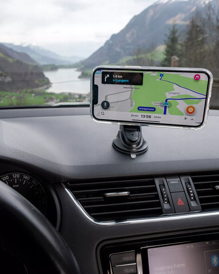Spacecase magnetinis telefono laikiklis automobiliui skirtas tvirtinti prie stiklo arba prietaisų skydelio su MagSafe palaikymu