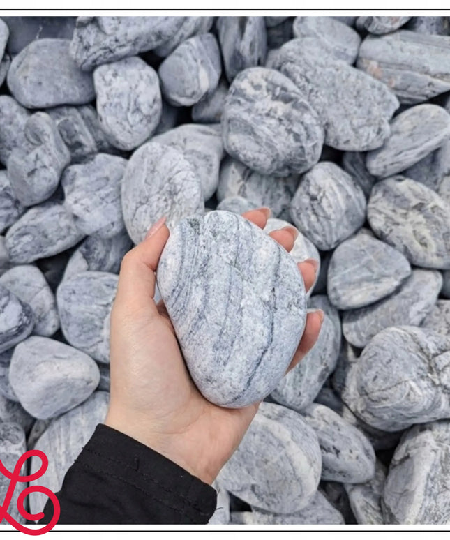 Dekoratyviniai sodo akmenukai OTOCZAK SILVER pilki sidabriniai 1 kg 4–8 cm