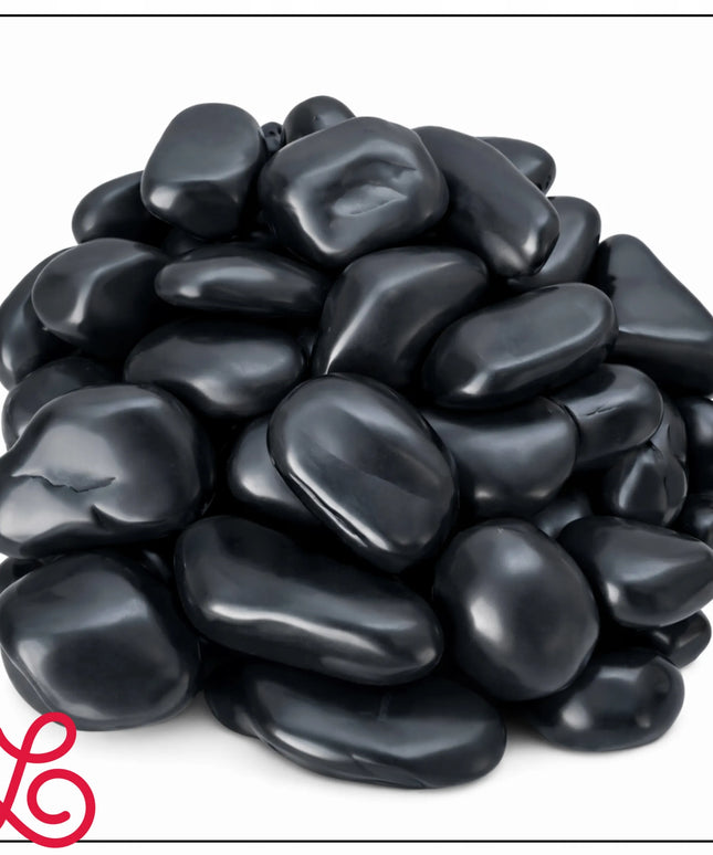 Dekoratyvinis juodas poliruotas akmuo sodui ir namams 30-50 mm, 1 kg