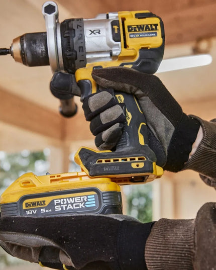 DEWALT 18V smūginis gręžtuvas-suktuvas su TSTAK lagaminu