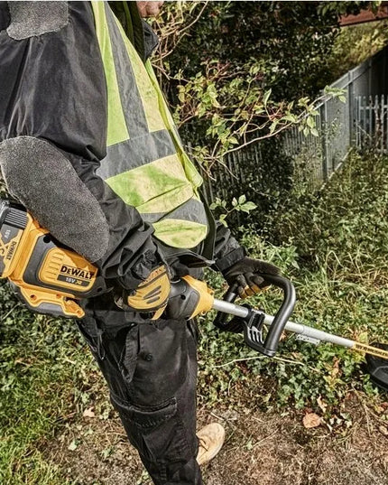 DeWALT akumuliatorinė lyninė žoliapjovė 18V XR 33cm DCM561PBS BODY
