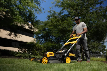 DeWALT DCMWSP550N akumuliatorinė vejapjovė su pavara, 53 cm, 54V Flexvolt