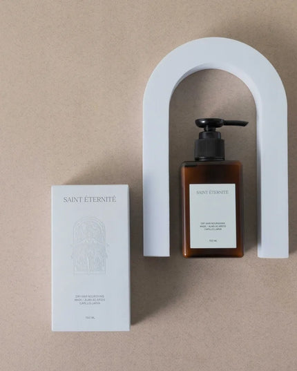 Drėkinamoji plaukų kaukė sausiems plaukams su aliejais ir pantenoliu Saint Éternité 150 ml