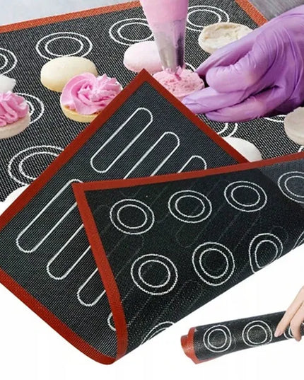 Dvipusis silikoninis kepimo kilimėlis su mikroperforacija 30x40 cm