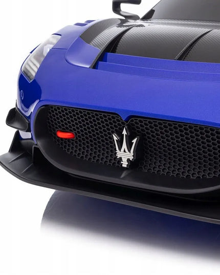 Elektrinis automobilis Maserati MC20 GT2 mėlynas