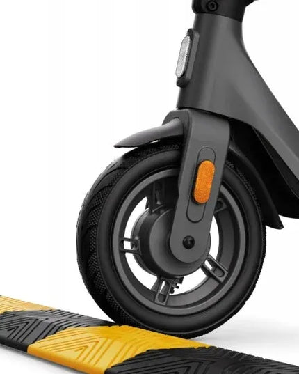 Elektrinis paspirtukas Xiaomi Electric Scooter 4 Lite 300 W