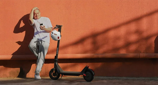 Elektrinis paspirtukas Xiaomi Electric Scooter 4 Lite 300 W