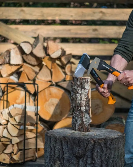 Fiskars skaldymo kirvis X11 S, ilgis 44 cm, plieniniai ašmenys