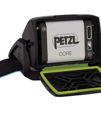 Galvinis žibintuvėlis Petzl Actik Core 625 lm