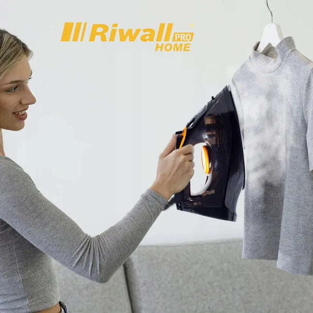 Garų lygintuvas Riwall Pro GOSIA 3200, keraminis padas, savaiminio išsivalymo funkcija, 3200 W