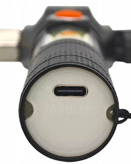 Gelbsti tipo žibintuvėlis – 2x LED, 6 funkcijos, kurios gali išgelbėti jūsų gyvybę