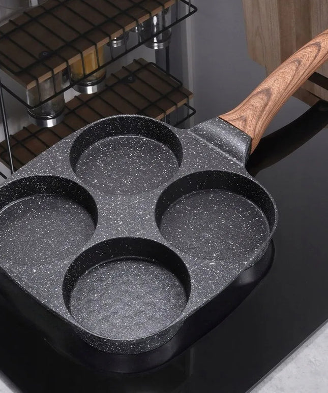 Granitinė keptuvė kiaušiniams ir blynams Vilde Black&Wood