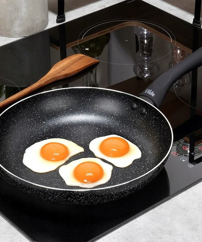 Granitinė keptuvė Vilde Black Line 26 cm universali dujinėms ir indukcinėms viryklėms