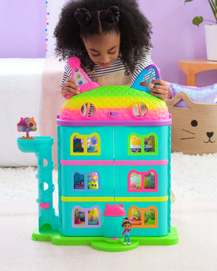 Interaktyvus Gabby's Dollhouse vaivorykštės spalvų namelis su figūrėle, 60 cm