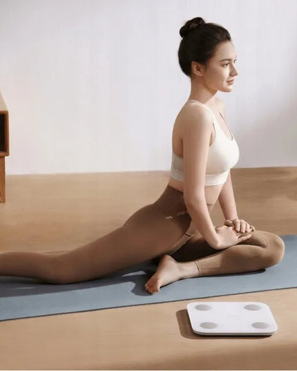 Išmaniosios svarstyklės Xiaomi Mi Body Composition Scale S400