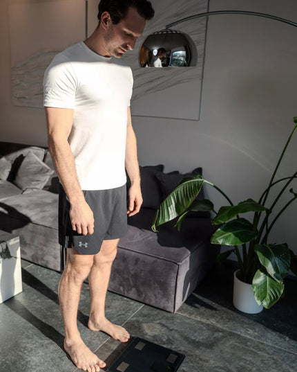 Išmaniosios vonios svarstyklės Physiq, analitinės, 13 parametrų, sujungimas su Apple Health, Google Fit, Fitbit