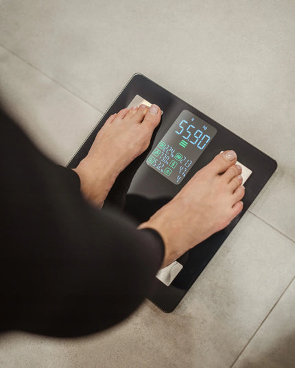 Išmaniosios vonios svarstyklės Physiq, analitinės, 13 parametrų, sujungimas su Apple Health, Google Fit, Fitbit