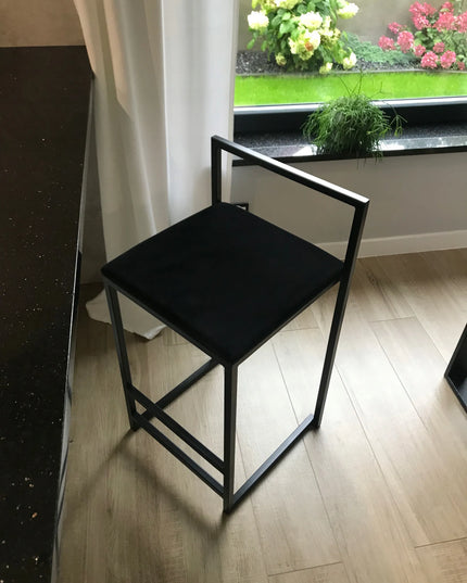 JACKWELD loft stiliaus baro kėdė su atlošu, juoda, suvirinta, aptraukta veliūru