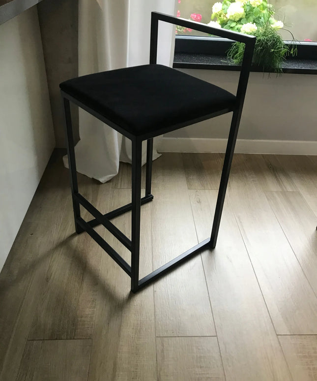 JACKWELD loft stiliaus baro kėdė su atlošu, juoda, suvirinta, aptraukta veliūru