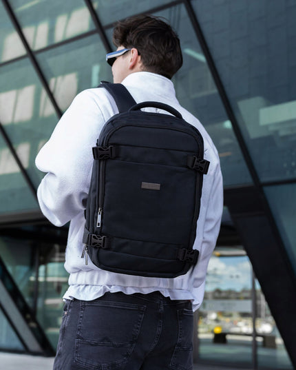 Kelioninė kuprinė 40x20x25 lėktuvui RYANAIR lengvas rankinis bagažas ZAGATTO - Juoda