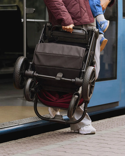 Kinderkraft GRANDE 2 sportinis vežimėlis, lengvas, dideli ratai, iki 22 kg