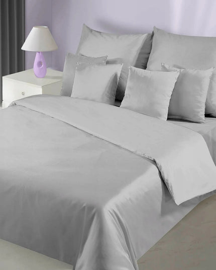 Koney satininės patalynės komplektas 140x200 + 2x70x80 sidabrinis viešbučio stiliaus