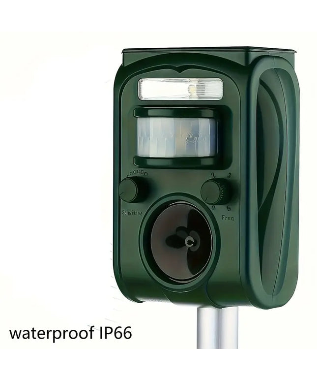 Laukinių gyvūnų atbaidymo prietaisai 2 vnt. su saulės energija, ultragarsiniu ir šviesos signalu, elnių, lapių, kiaunių, seskų, paukščių ir graužikų atbaidymui su judesio jutikliu