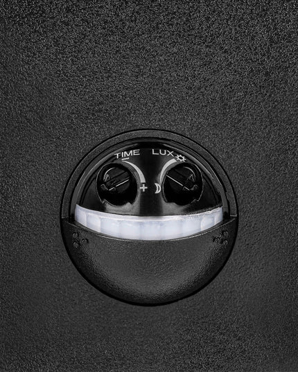 LED lauko sieninis šviestuvas 10W su judesio sensoriumi, atsparus vandeniui, sodui ir fasadui