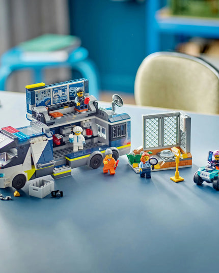 LEGO City 60418 Mobili policijos kriminalistinė laboratorija
