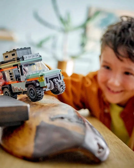 LEGO CITY Kalnų visureigis 4x4 60447