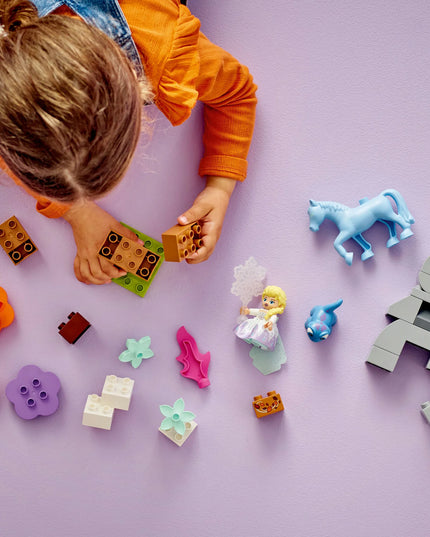 LEGO Duplo 10418 Elza ir Bruni užburtame miške