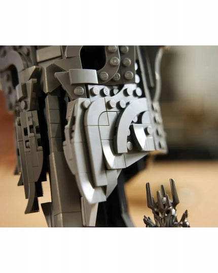 LEGO ICONS Žiedų valdovas: Saurono šalmas 11373