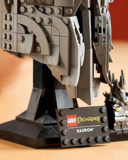LEGO ICONS Žiedų valdovas: Saurono šalmas 11373