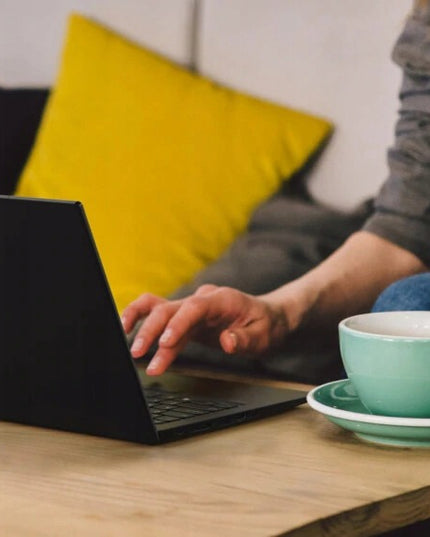 Nešiojamas kompiuteris Lenovo V15 G4 15,6" FullHD Intel Core i3-1315U 16GB RAM 512GB SSD Windows 11 Professional