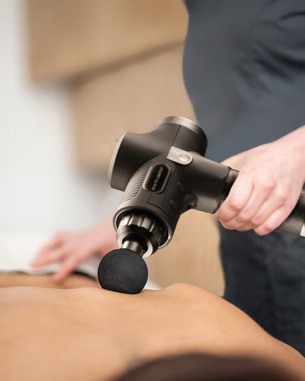 Masažo pistoletas kūnui Beauty Limited® 120W su 30 intensyvumo lygių, 7 keičiamos galvutės, LCD ekranas ir belaidis naudojimas