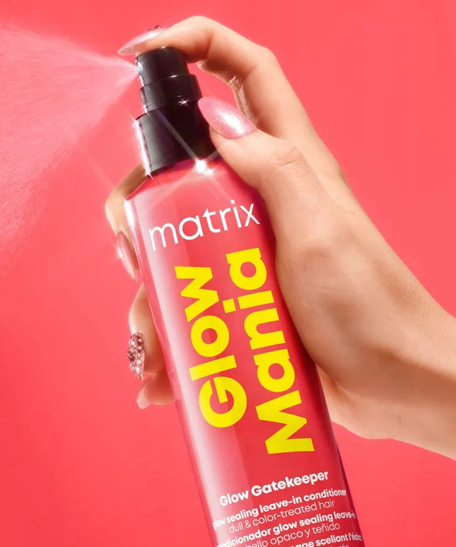 MATRIX Glow Mania termoapsauginis kondicionierius purškiklis plaukams 250 ml
