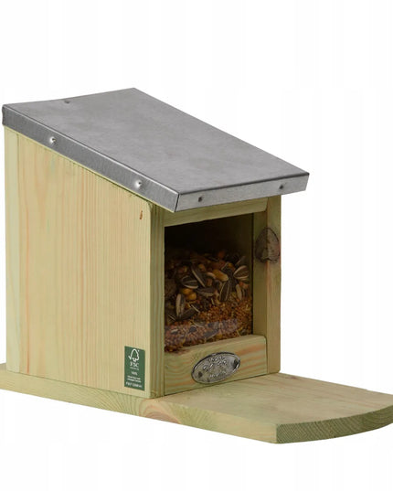 Medinė lesykla voverėms – cinkuotas stogas