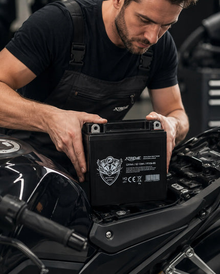 Motociklo akumuliatorius XTREME dešininis+ 9Ah 12V neaptarnaujamas AGM motoroleriui keturračiui