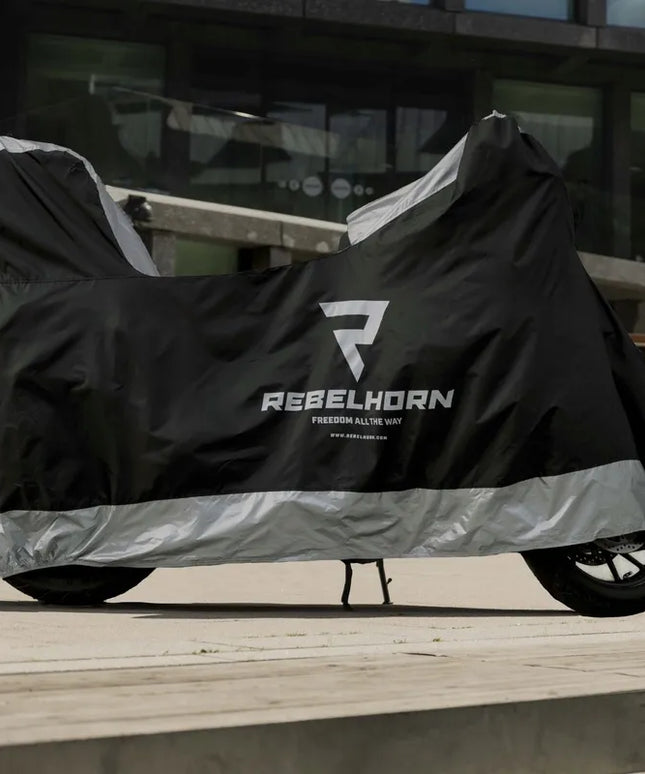 Motociklo uždangalas Rebelhorn Cover 2 su vieta bagažinei black silver M