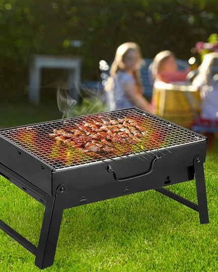Nešiojamas BBQ anglies grilis, sulankstomas į lagaminą, skirtas kempingui ir iškyloms