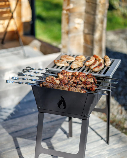 Nešiojamas sulankstomas Mangal grilis lagamino tipo, 8 iešmams, metalinis, 3 mm