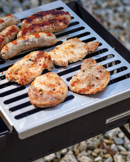 Nešiojamas sulankstomas Mangal grilis lagamino tipo, 8 iešmams, metalinis, 3 mm
