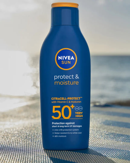 NIVEA SUN apsauginis kremas nuo saulės SPF50 200 ml + purškiklis vaikams + Dobble