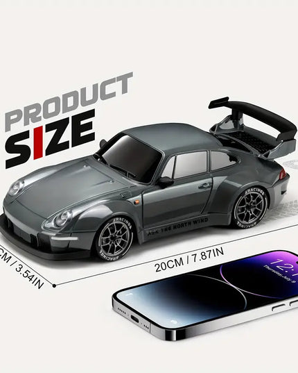 Nuotolinio Valdymo Drift Automobilis 1:24, 2.4Ghz 4WD, Su Šviesomis ir Kliūtimis