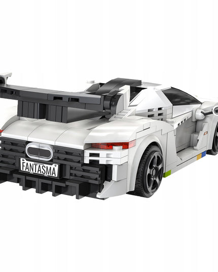 Nuotoliniu būdu valdomas lenktyninis automobilis „Fantasma“ (CaDA, 322 elementai)